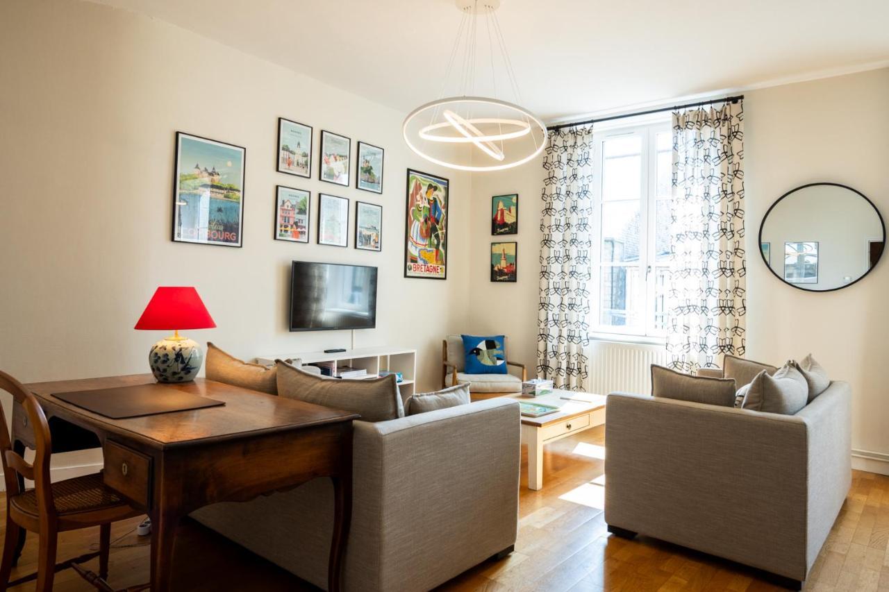 Bel Appartement, Bien Equipe Et Confortable Dans Le Centre Historique Фужер Екстер'єр фото